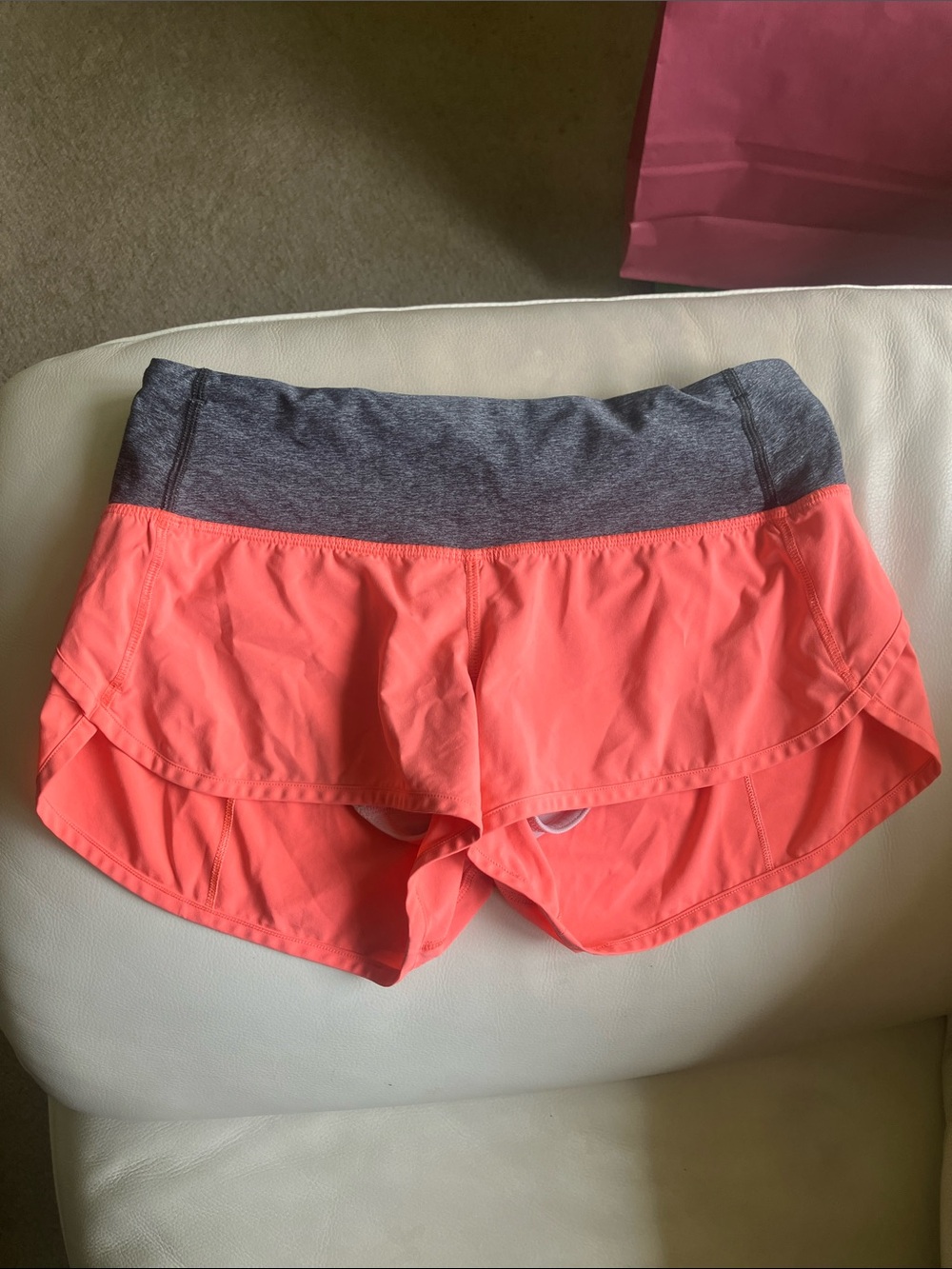 Lululemon Speed Up Shorts Women's 4, Orange Coral Athleisure Gym Run
